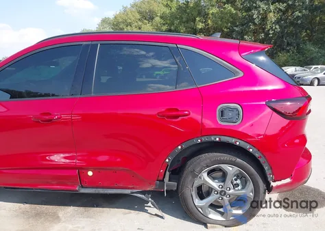 2024 Ford Escape St-Line from USA, damaged, VIN 1FMCU9MN6RUA84967